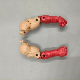 Marvel Legends Prototype Hands Right And The Left For 6 Inch Action Figure No.  05
