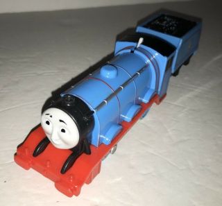 Gordon 4 Engine of Thomas & Friends Trackmaster Motorized Engine by Mattel 2013 2