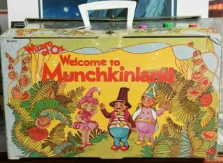 Vintage Mego 1975 Wizard Of Oz " Welcome To Munchkinland Playset " Only