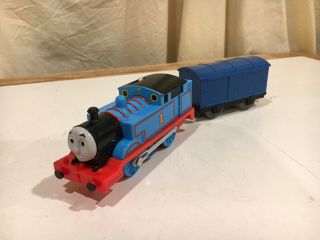 Mattel Motorized Thomas With Blue Boxcar R9228 For Thomas & Friends Trackmaster