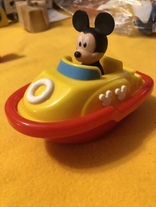 Disney Junior Mickey Mouse Clubhouse Boat Bath Toy Red & Yellow 5” With Tag