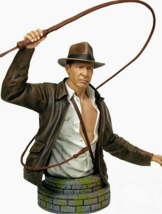 Gentle Giant Indiana Jones Collectable Mini Bust Statue 127/5000