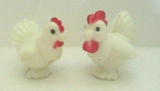 Vintage Fisher Price Little People Set Of 2 Farm Chickens