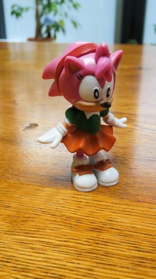 Sonic The Hedgehog " Amy Rose " Pvc Figure Sega Jazwares First 4 (four)