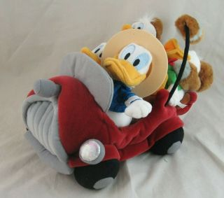 Disneyland Official Disneyana Convention 2001 Donald Duck Nephews In Car Plush