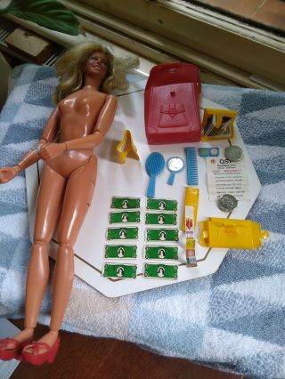 Vintage Bionic Woman Action Figure Doll With Shoes,  Red Bag & Rare Accessories.