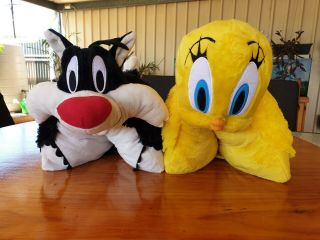 Pillow Pets Tweety Bird And Sylvester The Cat