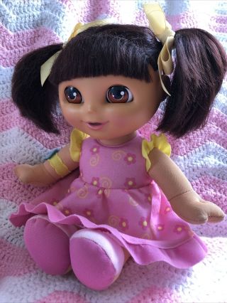 Fisher - Price Dora The Explorer “sleepy Dreams” Plush Soft Doll 13” Talks & Sings