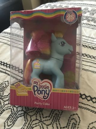 - G3 My Little Pony " Party Cake "