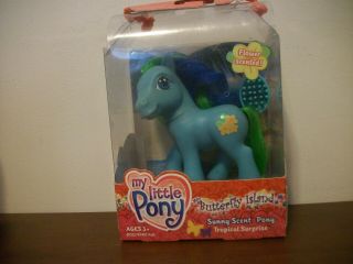 - G3 My Little Pony Butterfly Island " Tropical Surprise "
