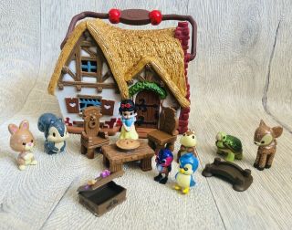 Disney Animators Littles Snow White Cottage Playset Micro House Figures Complete