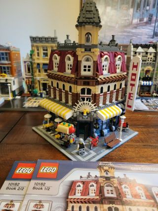Lego Café Corner 10182 Modular Building Set,  No Box,  With Menu.  Rare Retired.