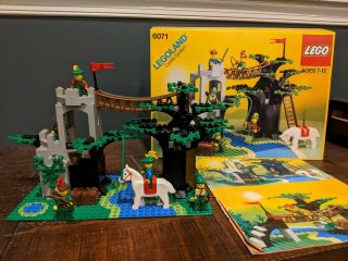 Vintage Lego Castle 6071 Forestmen 