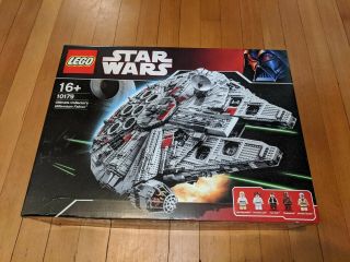 Lego Star Wars Ucs Millennium Falcon (10179) With Box And Box