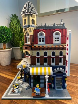 LEGO Corner Café 10182 Hotel Modular Building Set Complete,  No Box 3