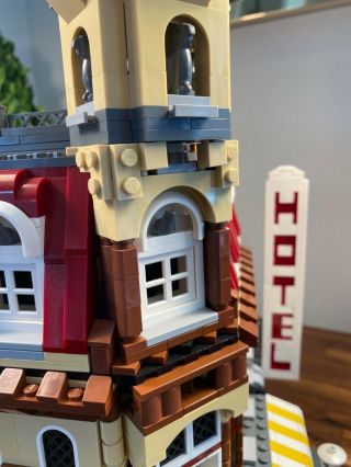 LEGO Corner Café 10182 Hotel Modular Building Set Complete,  No Box 4