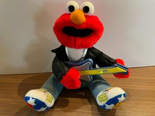 Rock N Roll Elmo W/ Guitar Plays Music Sings And Shakes - Vintage 1998