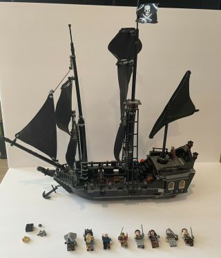 Lego Pirates Of The Caribbean: The Black Pearl 4184 Retired