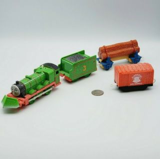 Motorized Trackmaster Thomas & Friends Train Tank - Snow Clearing Henry Plow Set