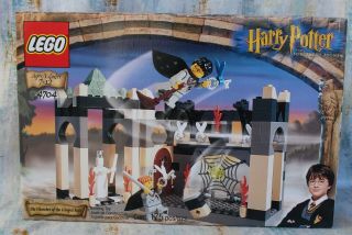 Lego Harry Potter 4704 Chamber Of The Winged Keys 2001