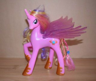 My Little Pony Princess Cadance 2011 Hasbro Plastic Light Up Singing Toy