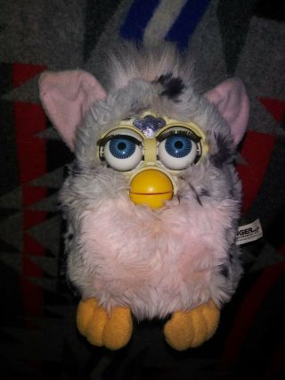 Grey Black Spotted & Pink Furby Great Tiger 1998 70 - 800