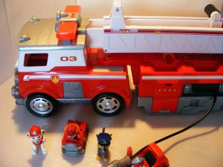 Paw Patrol Marshall Ultimate Rescue Fire Truck Engine,  3 Figures,  Small Engine