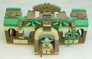 Lego Star Wars Yoda & Dagobah Hut From Set 4502 (hut & Yoda Only)