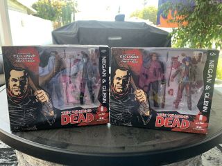 Mcfarlane Toys Negan And Glenn The Walking Dead B&w And Color Action Figures