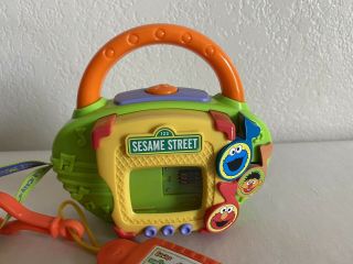 Sesame Street Music Player And 4 Sesame Kid Clip Cartridges 2003 Hasbro 3