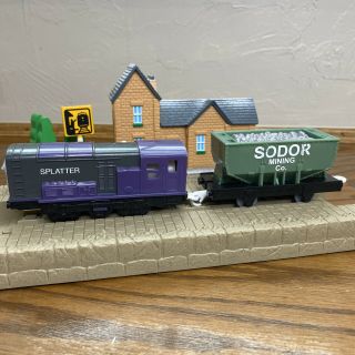 Thomas & Friends Trackmaster Splatter Motorized Train W/ Cargo Coal Hopper Flip
