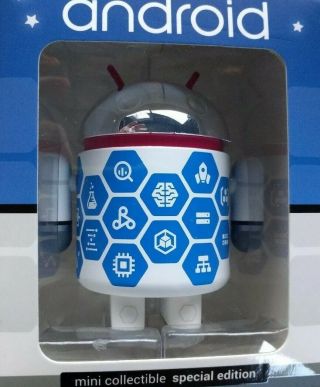 Android Mini Collectible " Cloud Astronaut " Special Edition Figure