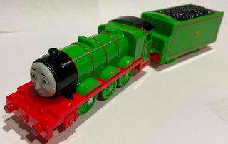 Thomas & Friends Trackmaster Motorized Train Talking Henry - Mattel 2010
