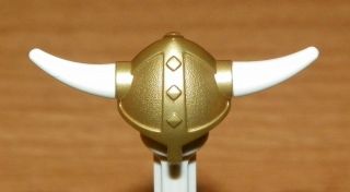 Lego - Minifig,  Headgear Viking Helmet With Horns - Metallic Gold