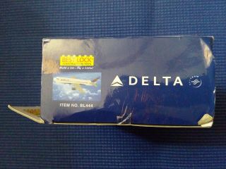 Construction Toy Delta Airlines Airplane 757 767 Building Brick Toy 2