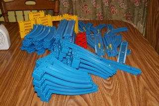 Thomas The Train Trackmaster Tomy 100,  Blue Track Switches Curve Straight Risers