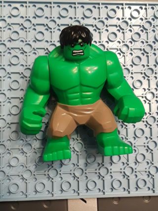 Lego Marvel Heroes Avengers Green Hulk Tan Pants Minifigure 6868