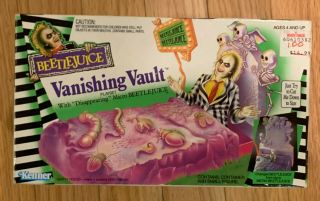 1990 Vintage Kenner Beetlejuice Vanishing Vault Playset Nib