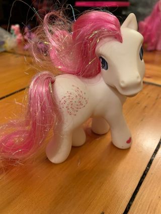 My Little Pony 2002 Star Swirl White Body Two Tone Pink Glitter Hair Stars Heart