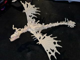 Dreamworks How To Train Your Dragon Boneknapper Glow In The Dark Figure Toy