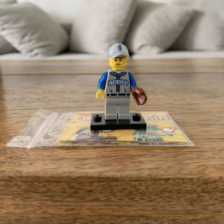 Lego Minifigures Series 10 (71001) - Baseball Player Fielder With Glove