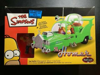 The Simpsons The Homer Snap Together Plastic Model Car Kit Polar Lights 2003