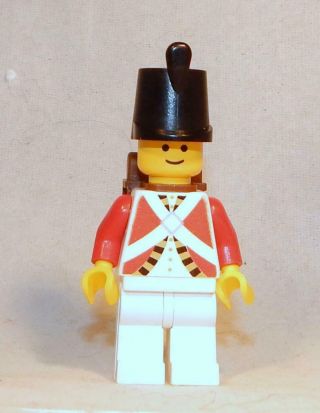 Lego Pirates Imperial Guard Minifigure Red With Shako Hat And Backpack