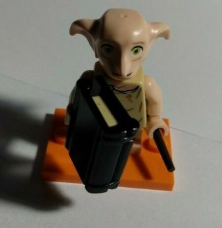 Lego Harry Potter Dobby The Elf Minifigure Hp105 With Stand And Book Accessory