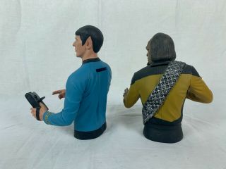 Star Trek Spock and Lt.  Wolf Vinyl Bust Bank Diamond Select Toys 2