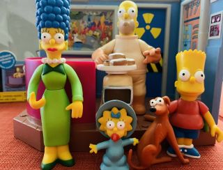 Playmates Simpsons Wos World Of Springfield Power Plant Homer Marge Bart W/box