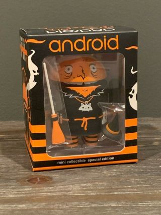 Warty Witch - Android Mini Collectible - Halloween - Dead Zebra Andrew Bell