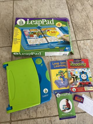 Leapfrog Leappad Learning System,  2 Books And 1 Cartridge Thomas.  Vgc