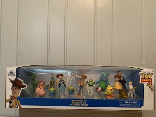 Nib Toy Story 4 Mega 19 Figure Set Buzz Woody Jessie