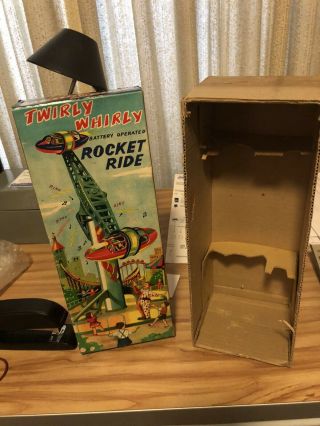 Japanese Vintage 1950’s Twirly Whirly Rocket Ride” Battery Operated Toy 3
